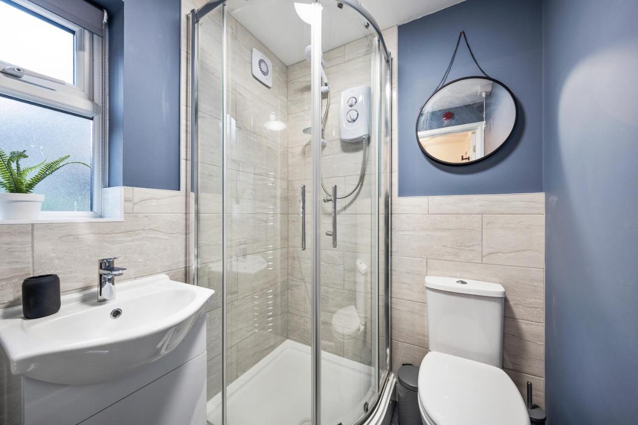 7 Bedroom House Ensuite Rooms, Fully Equipped Kitchen, Free Wifi, Tvs In All Rooms City Centre Close To A46 Inspire Homes Coventry Luaran gambar