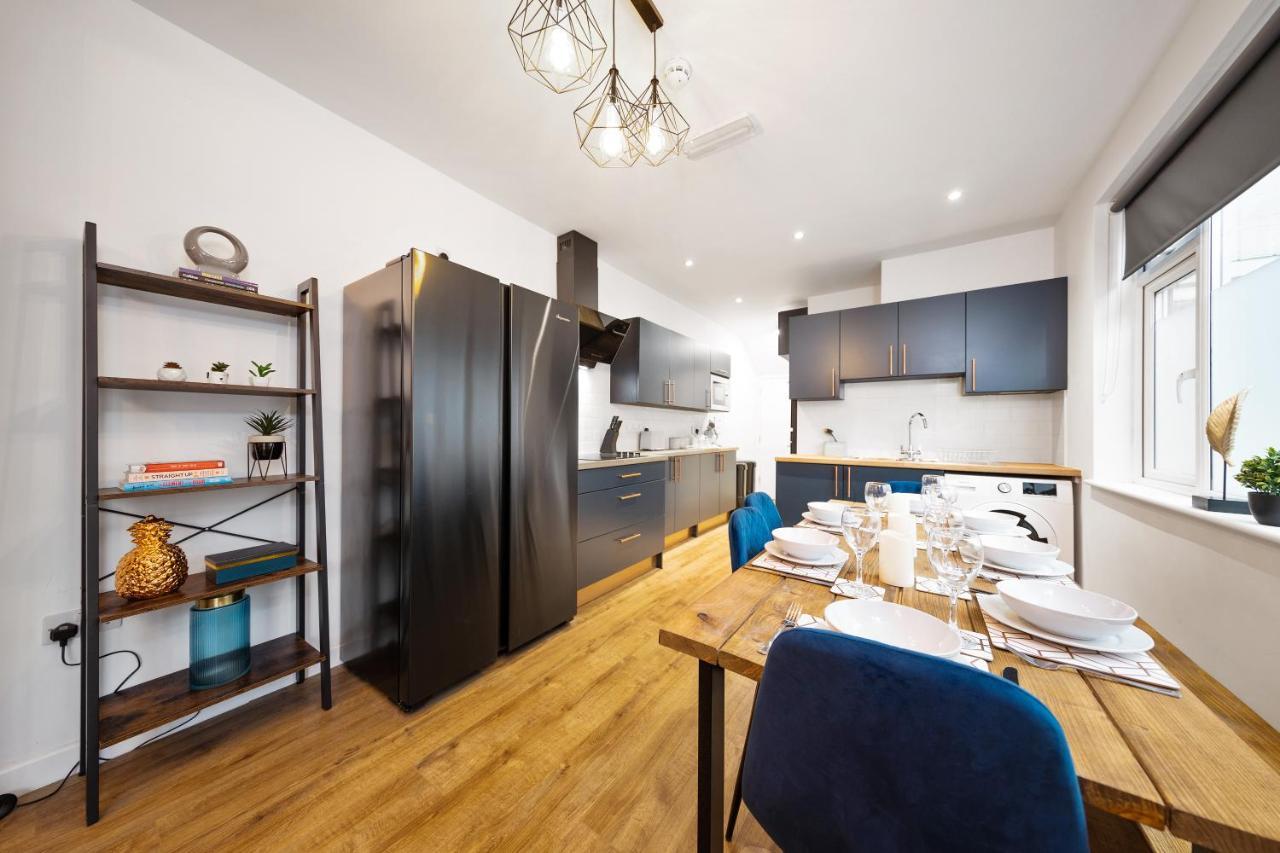 7 Bedroom House Ensuite Rooms, Fully Equipped Kitchen, Free Wifi, Tvs In All Rooms City Centre Close To A46 Inspire Homes Coventry Luaran gambar