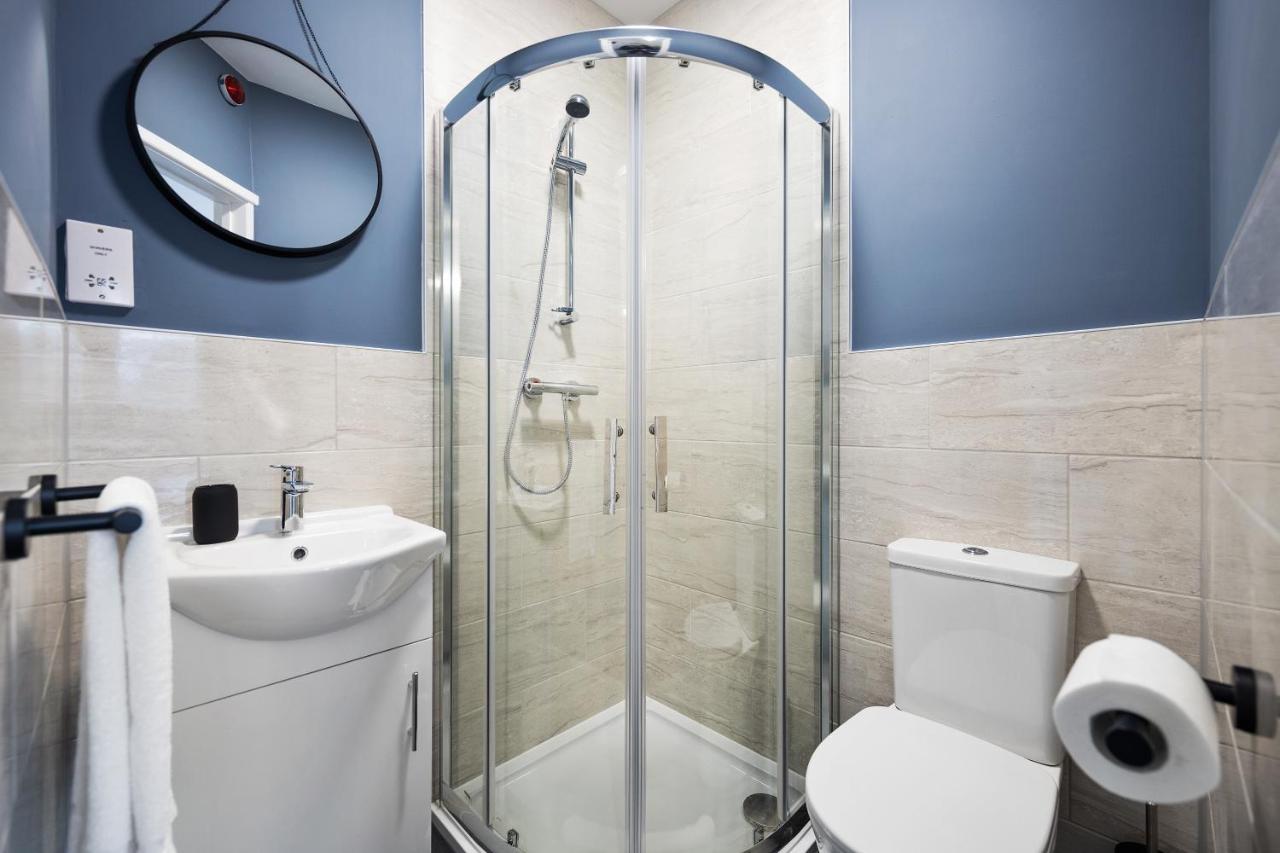 7 Bedroom House Ensuite Rooms, Fully Equipped Kitchen, Free Wifi, Tvs In All Rooms City Centre Close To A46 Inspire Homes Coventry Luaran gambar